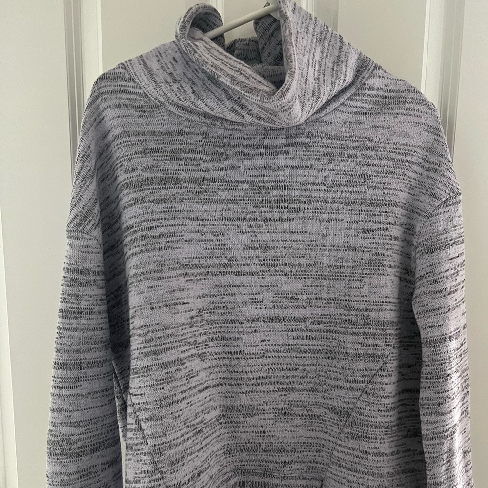Cowl neck sweater/sweatshirt - Anthropologie
